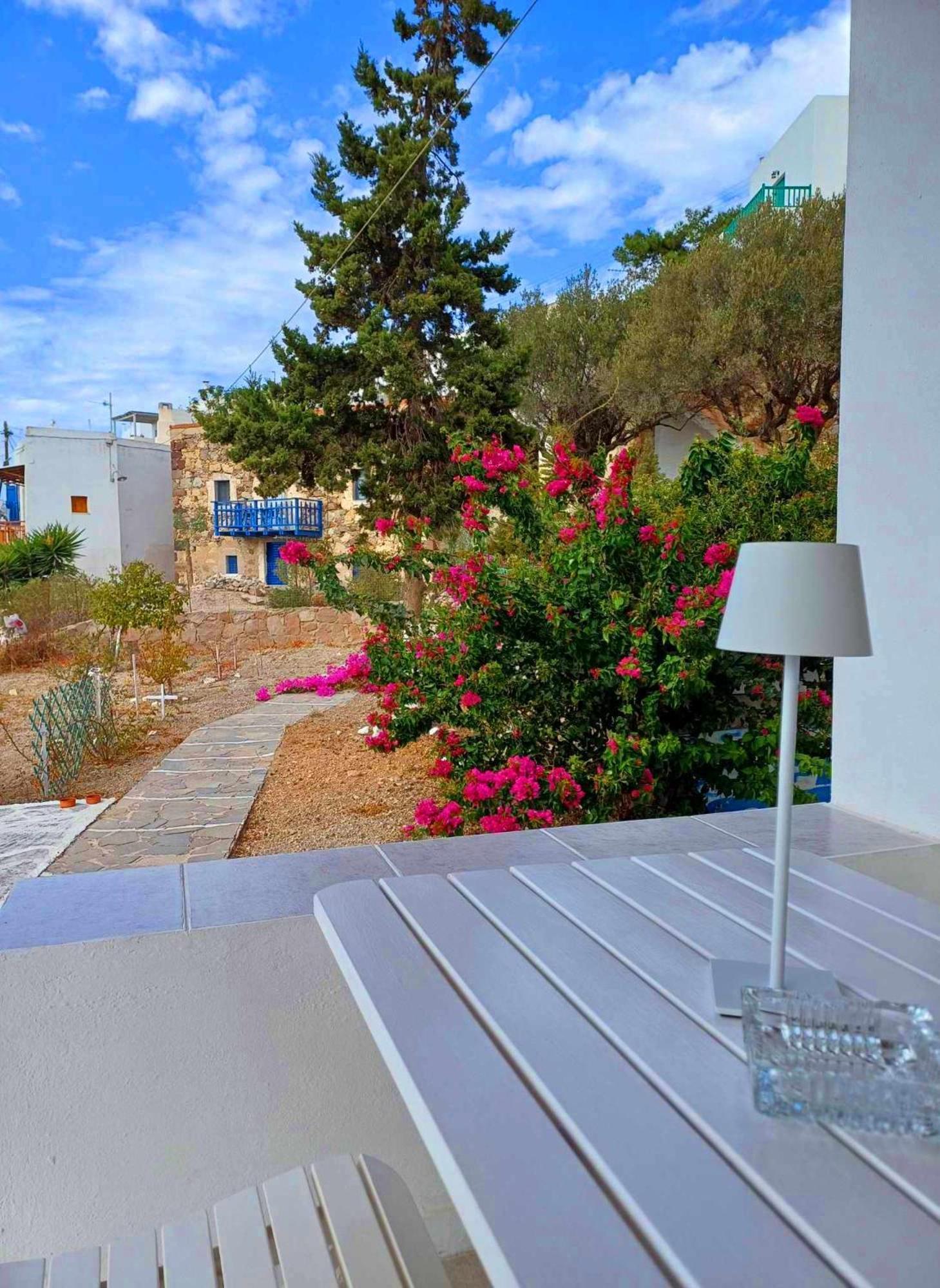 Georgia Rooms Milos Plaka (Milos) Exterior foto
